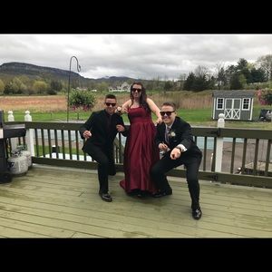 Meet your Posher, Hannah